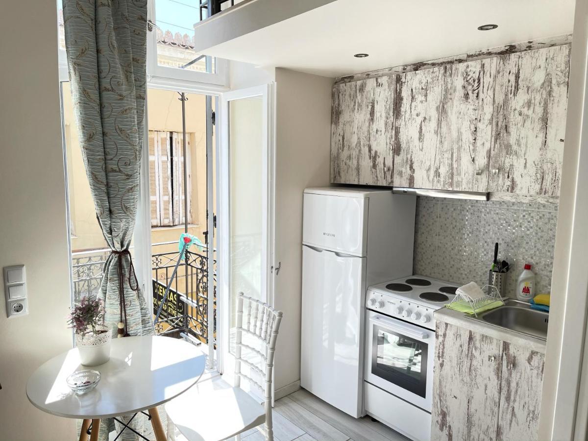 Xenias Rooms Apartments Koroni  Exterior photo